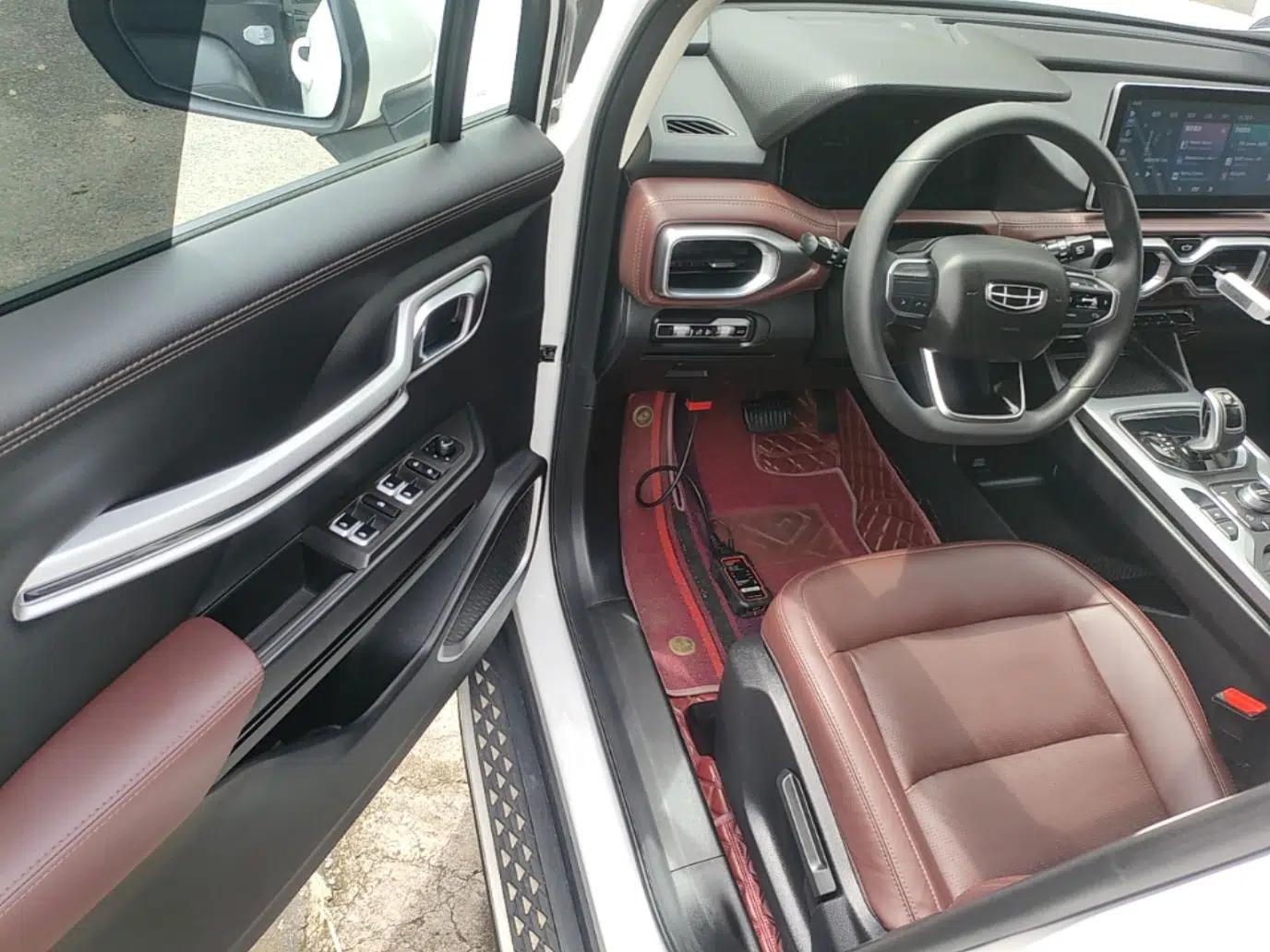 Geely Auto Haoyue 2022 1.8TD Automatic Comfort Model 7 Seats — миниатюра 18