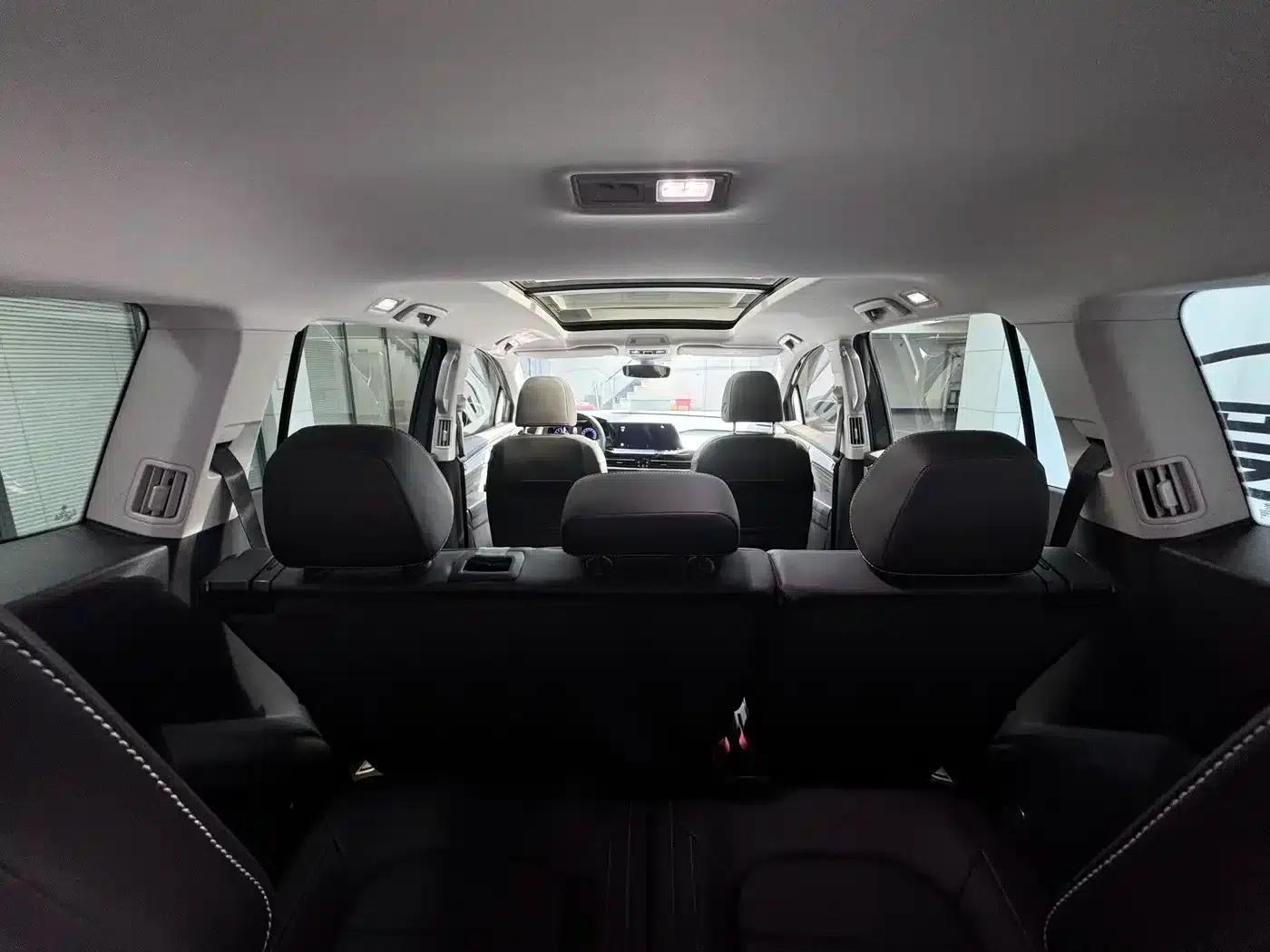 2022 Range Rover 380TSI 4WD Luxury Pro 7-Seater — миниатюра 19