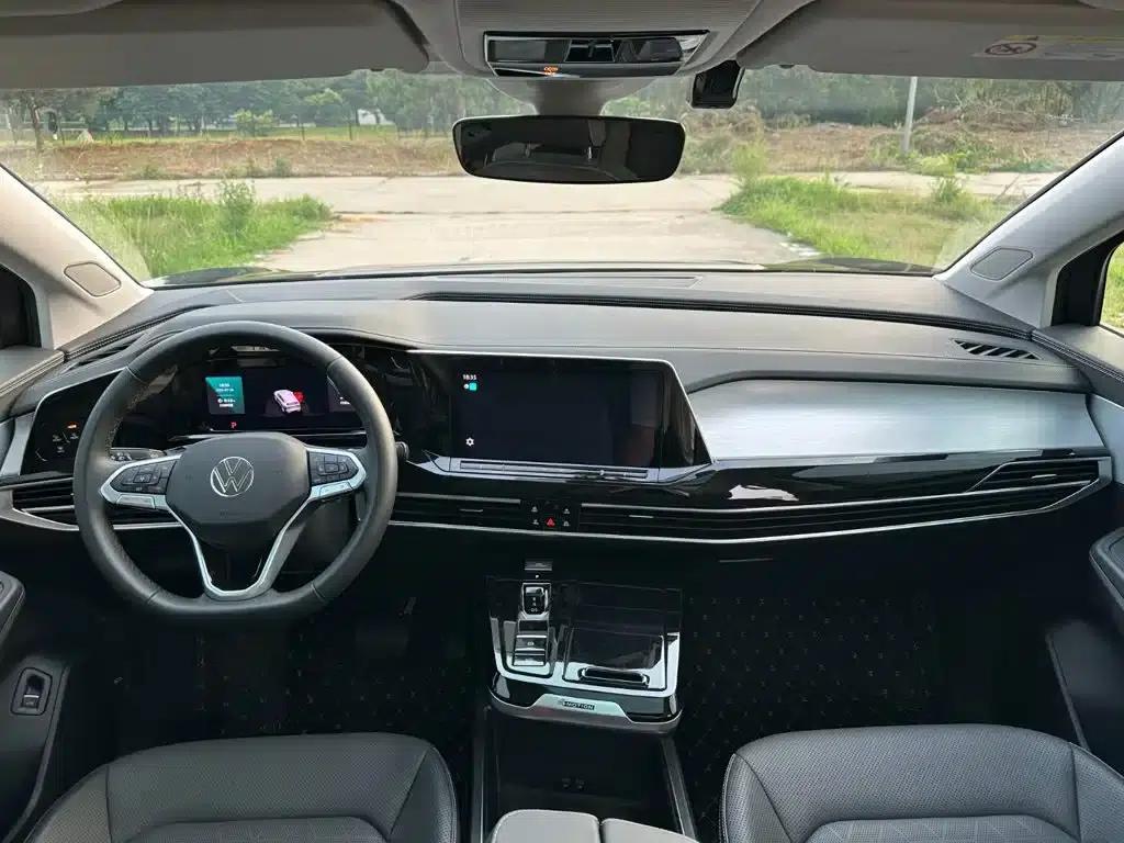 2024 Range Rover 380TSI 4WD Luxury Pro 6-seater — миниатюра 11