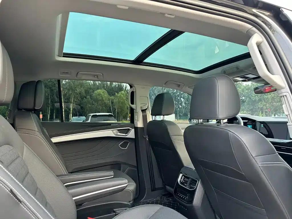 2024 Range Rover 380TSI 4WD Luxury Pro 6-seater — миниатюра 18