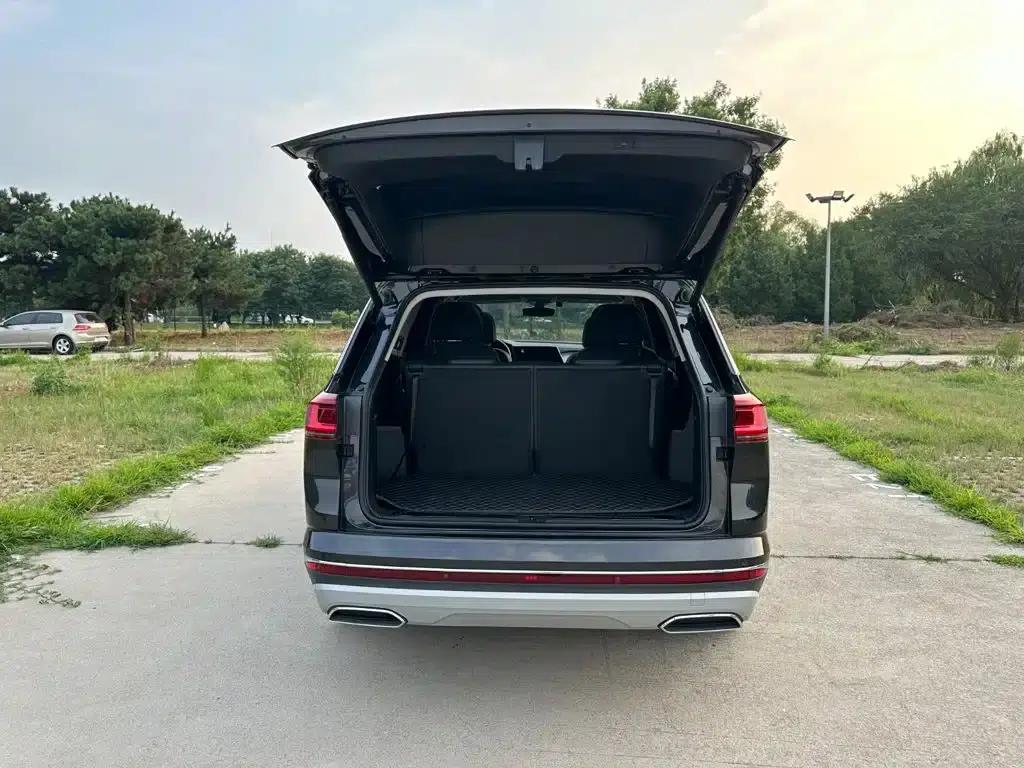 2024 Range Rover 380TSI 4WD Luxury Pro 6-seater — миниатюра 8