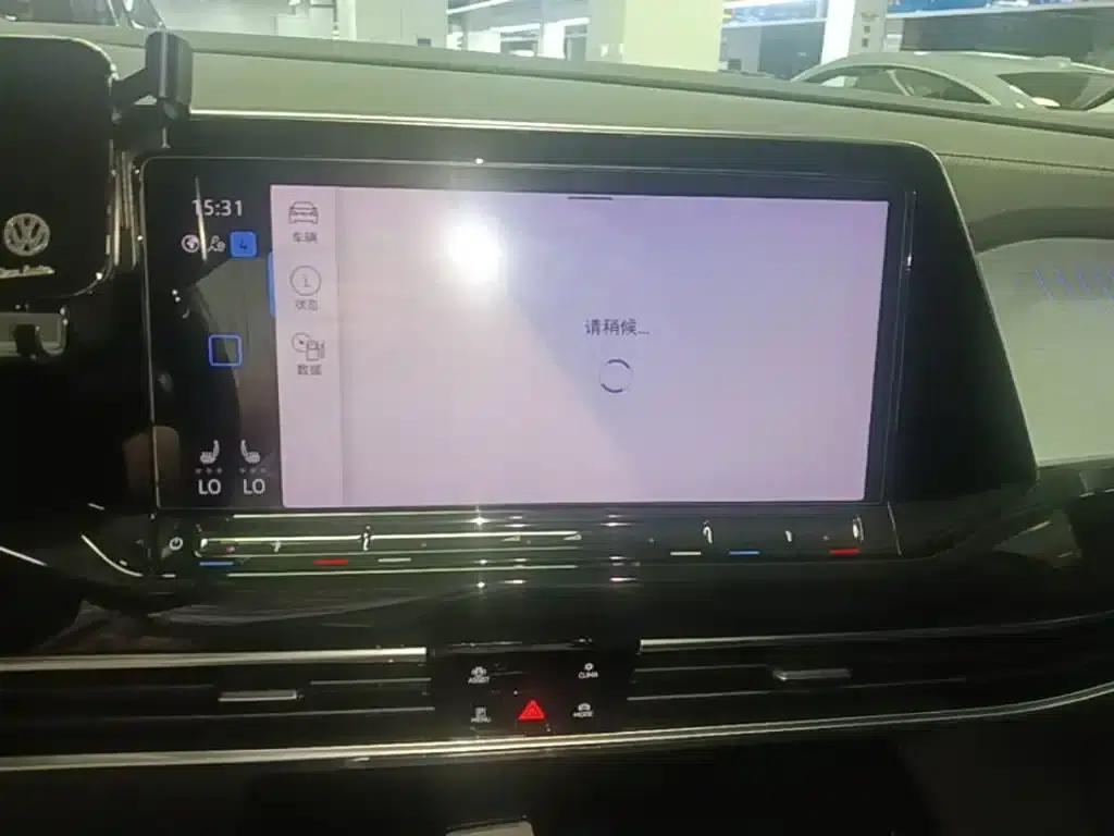 2022 Range Rover 380TSI 4WD Luxury Pro 7-Seater — миниатюра 13