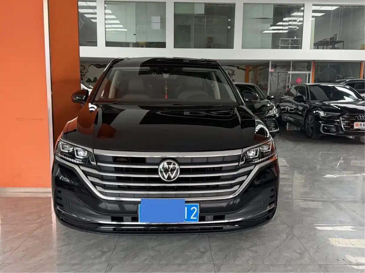 Viloran 2023 380TSI Premium Edition — миниатюра 2