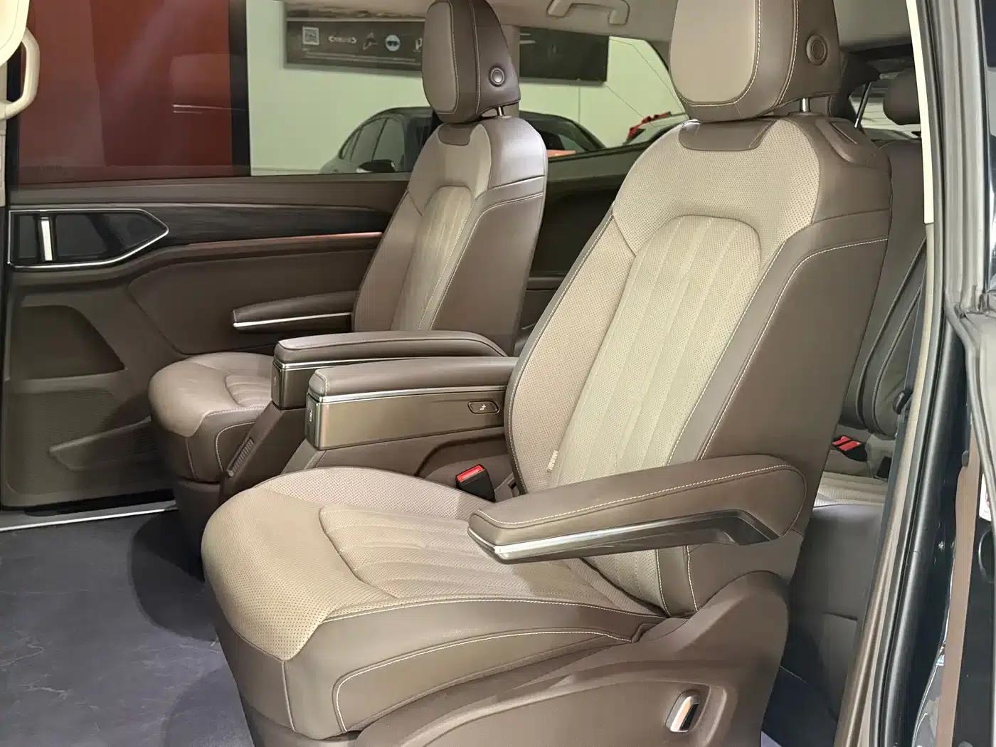 Viloran 2023 380TSI Premium Edition — миниатюра 7