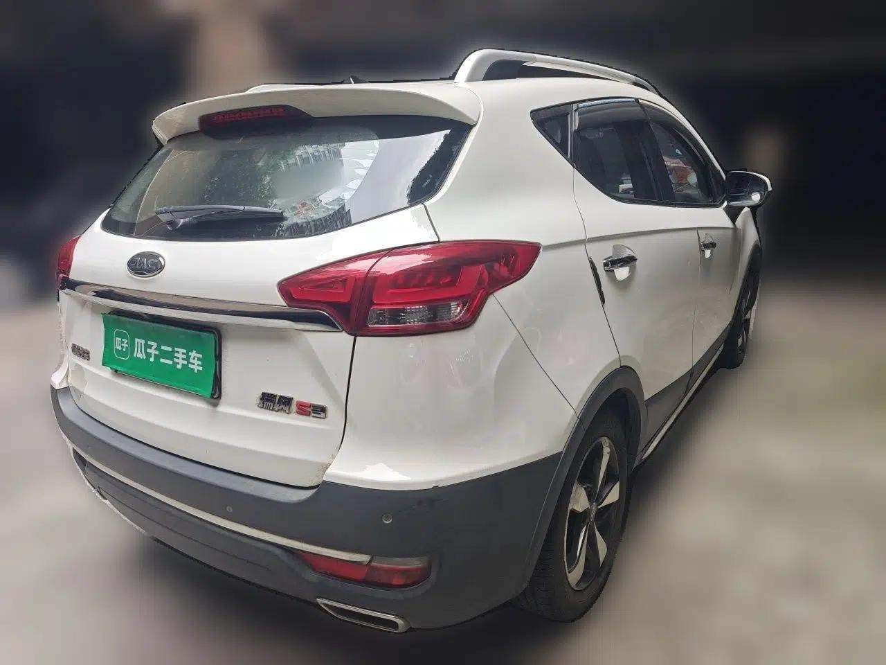 JAC Group Refine S3 2017 1.6L Manual Luxury Smart Model — миниатюра 6