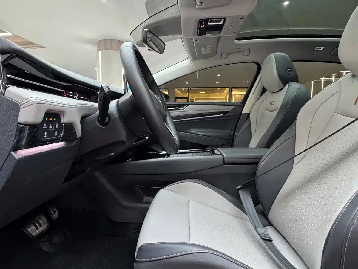 Volkswagen ID.7 VIZZION 2024 AIR — миниатюра 14