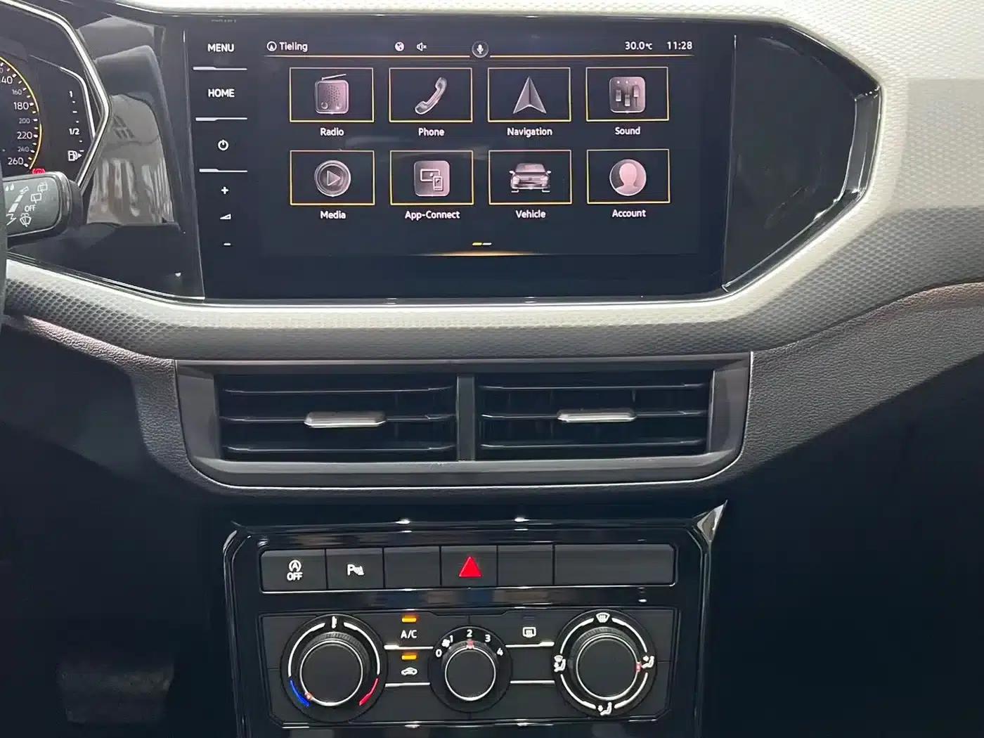 2021 Volkswagen T-Cross 1.5L Automatic Smart Connect Edition — миниатюра 11