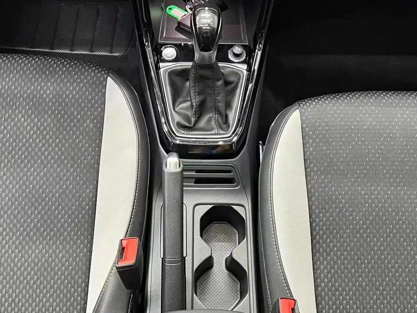 2021 Volkswagen T-Cross 1.5L Automatic Smart Connect Edition — миниатюра 12