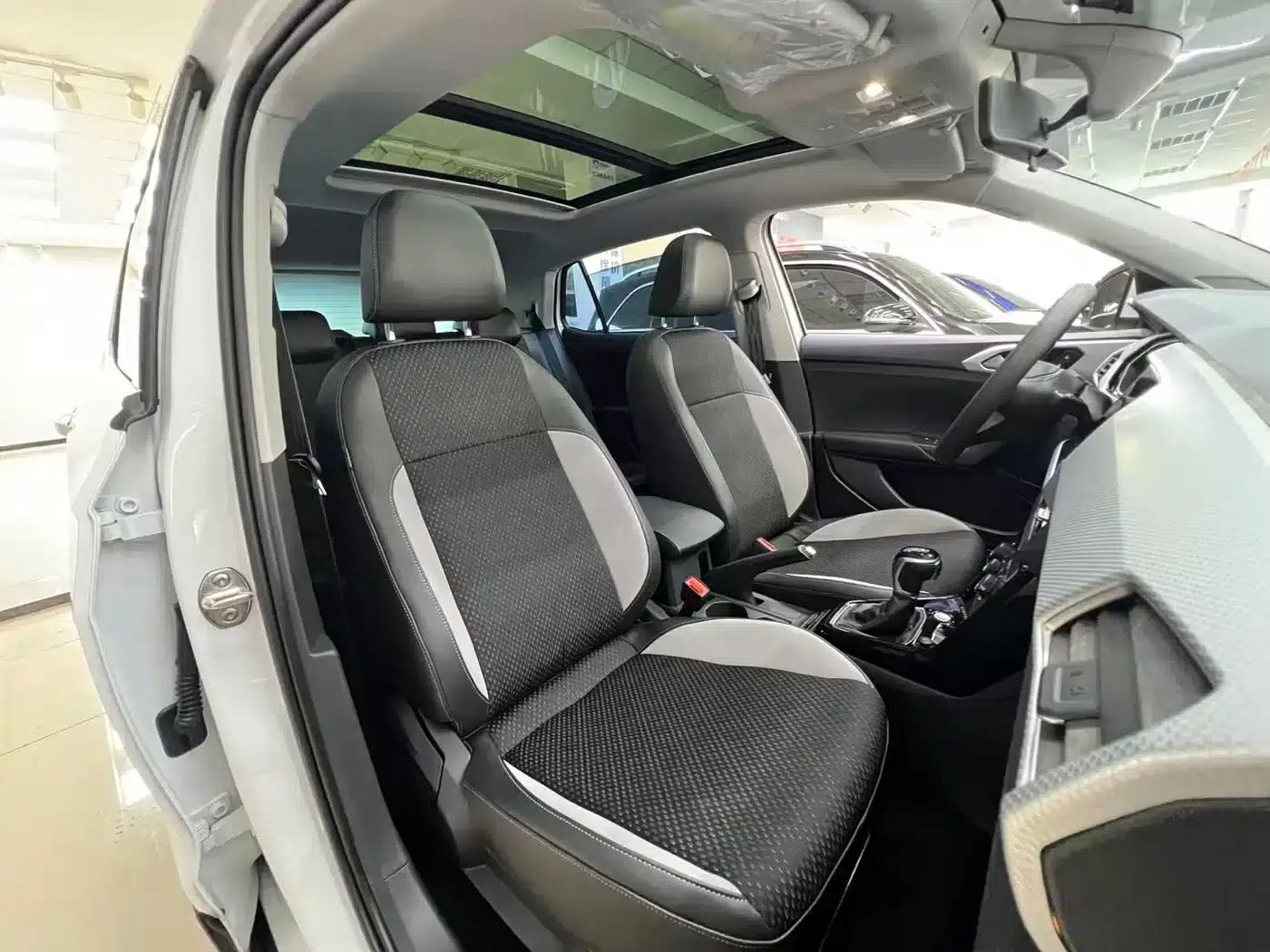 2021 Volkswagen T-Cross 1.5L Automatic Smart Connect Edition — миниатюра 23