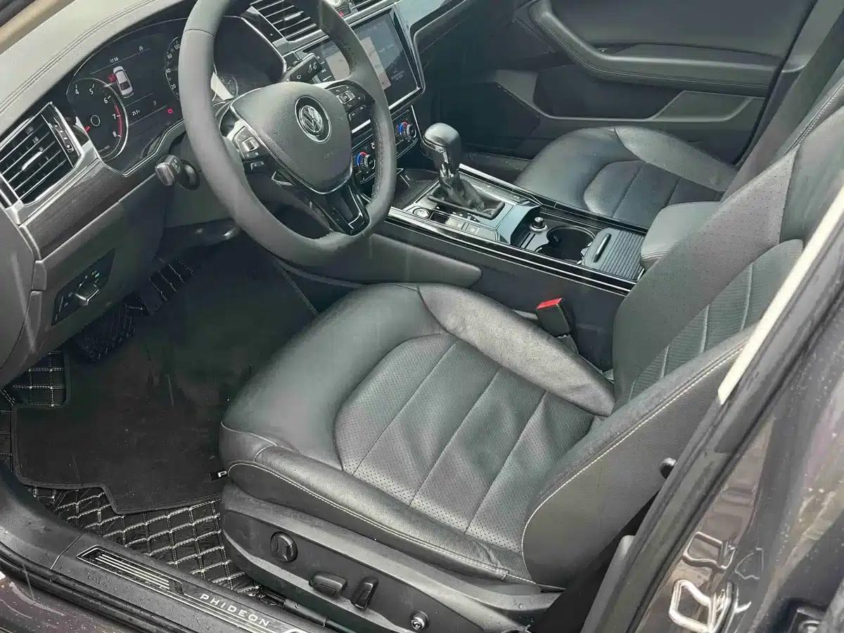 Phideon 2018 Facelift 380TSI 2WD Business Edition — миниатюра 7
