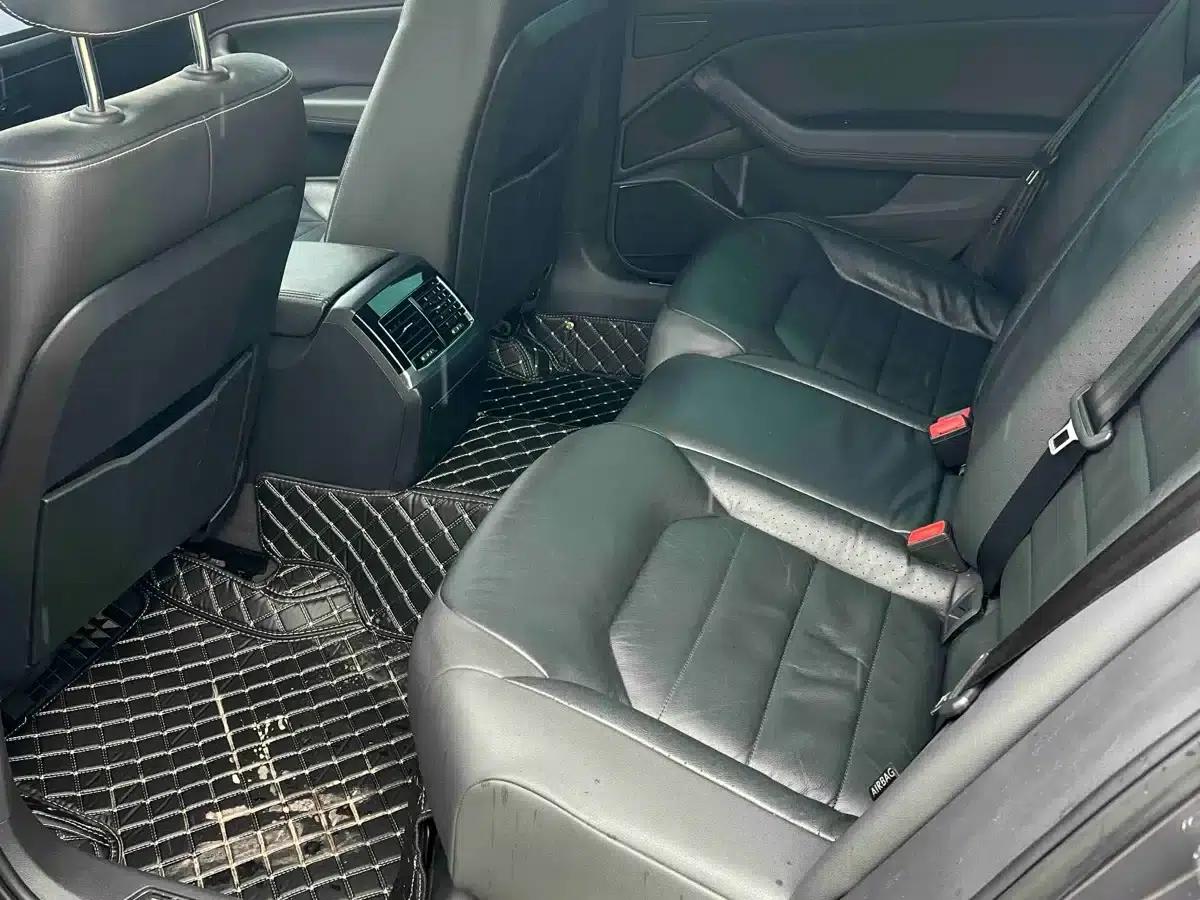 Phideon 2018 Facelift 380TSI 2WD Business Edition — миниатюра 8
