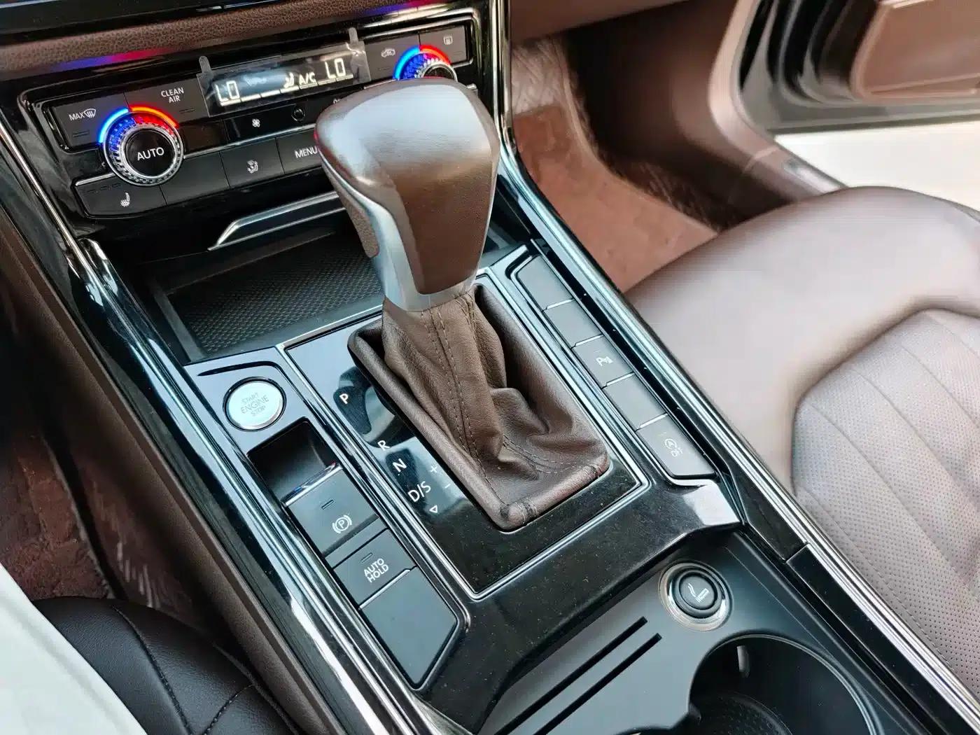 Phideon 2021 380TSI Luxury Edition — миниатюра 21