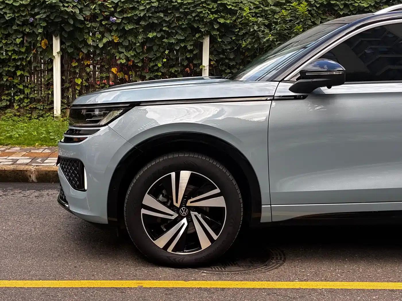 2023 Range Rover 380TSI AWD R-Line Cruiser — миниатюра 5