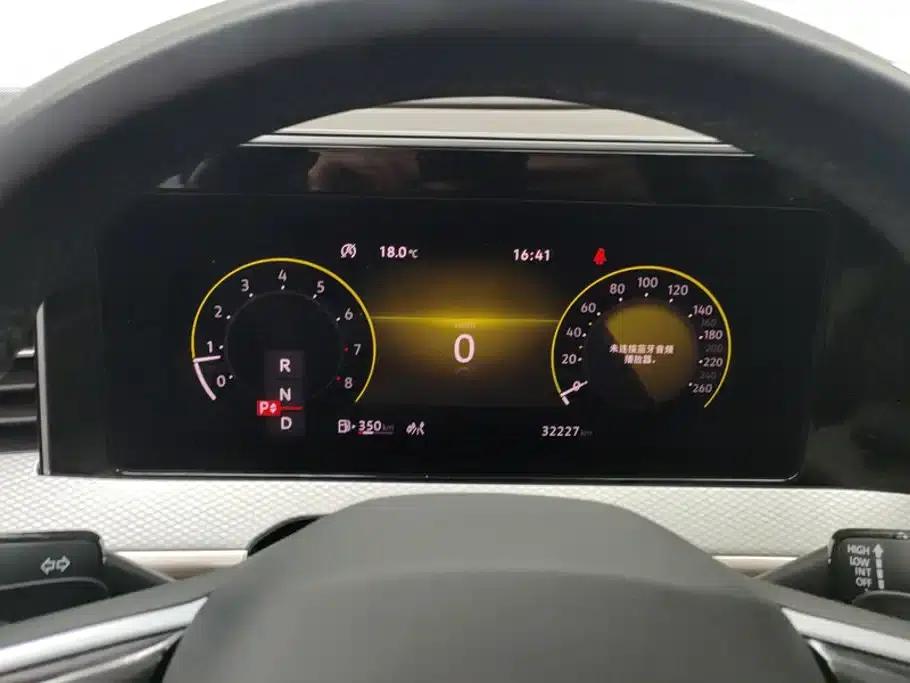 2023 Range Rover 380TSI AWD R-Line Cruiser — миниатюра 14