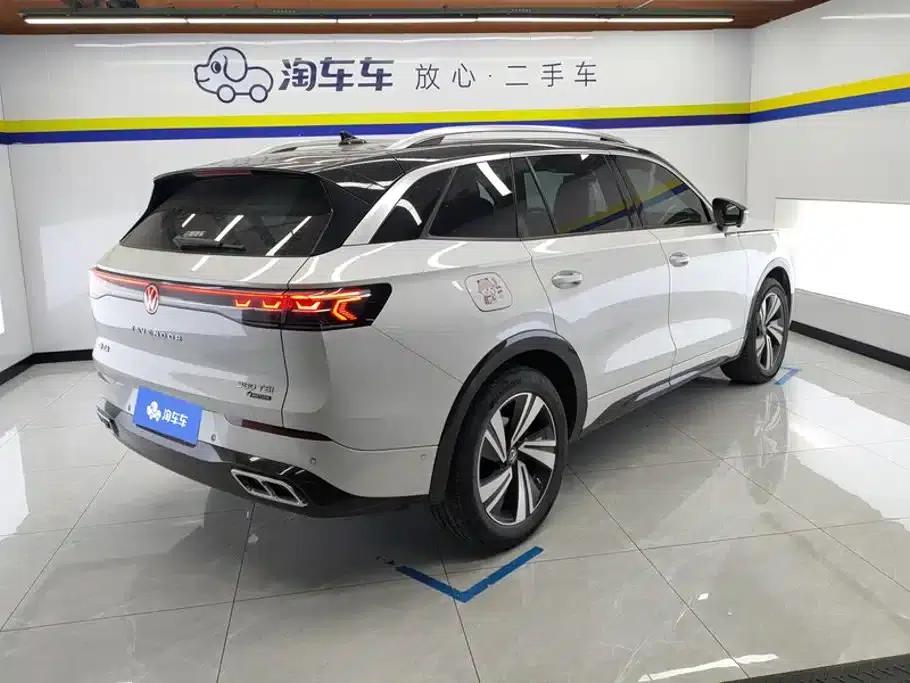 2023 Range Rover 380TSI AWD R-Line Cruiser — миниатюра 3