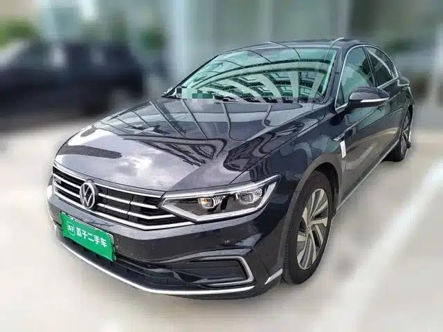2022 Volkswagen Passat PHEV GTE Luxury Edition