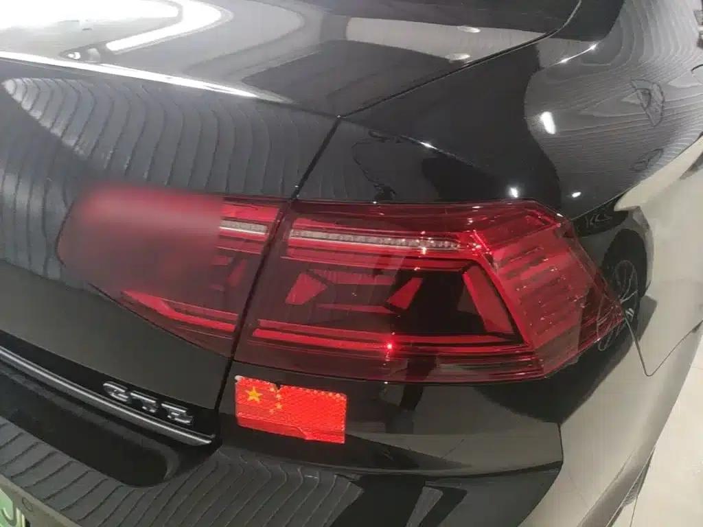 2022 Volkswagen Passat PHEV GTE Luxury Edition — миниатюра 8