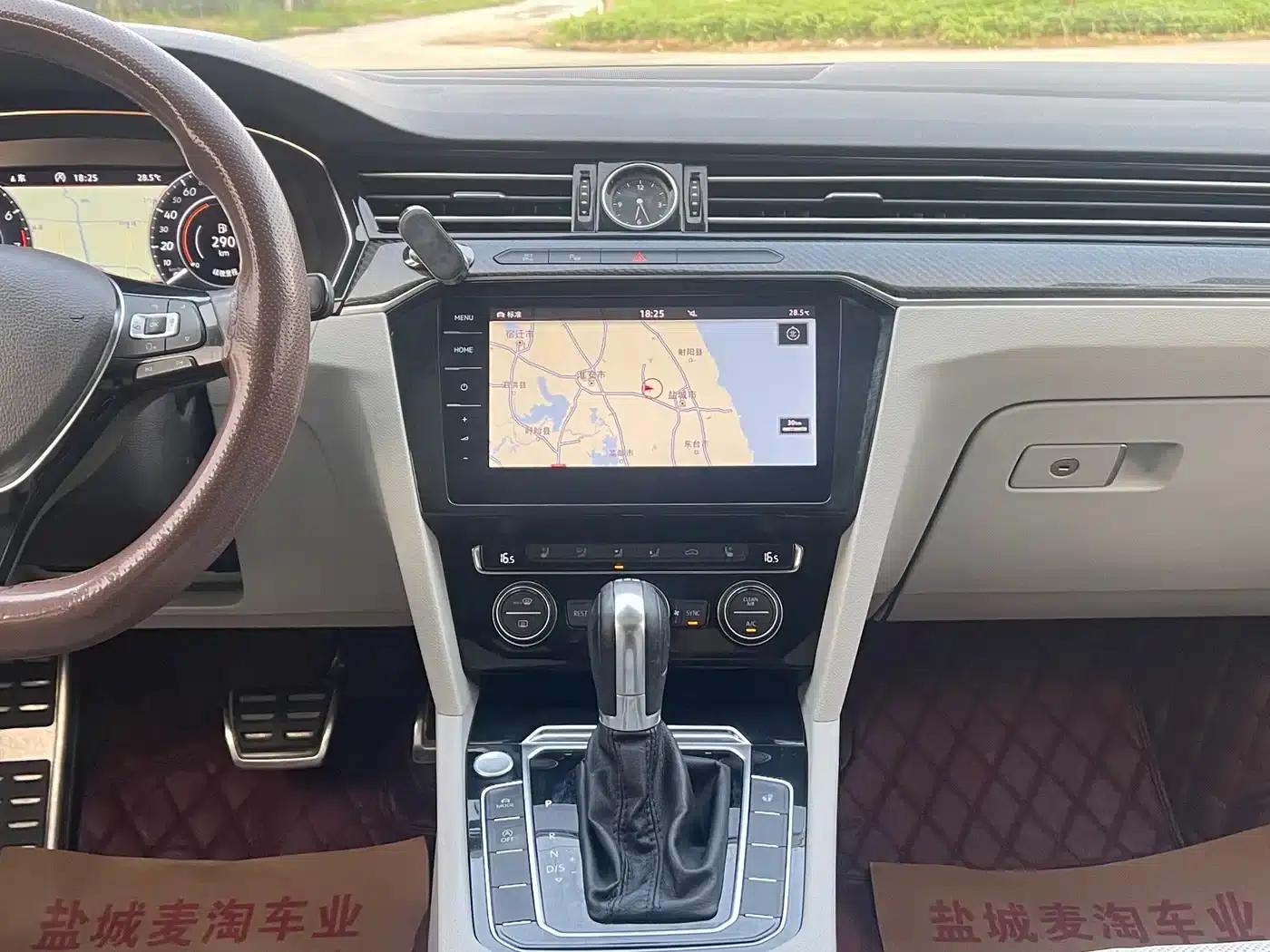 FAW-Volkswagen CC 2019 380TSI Yao Yan Edition (National V Emission Standard) — миниатюра 13