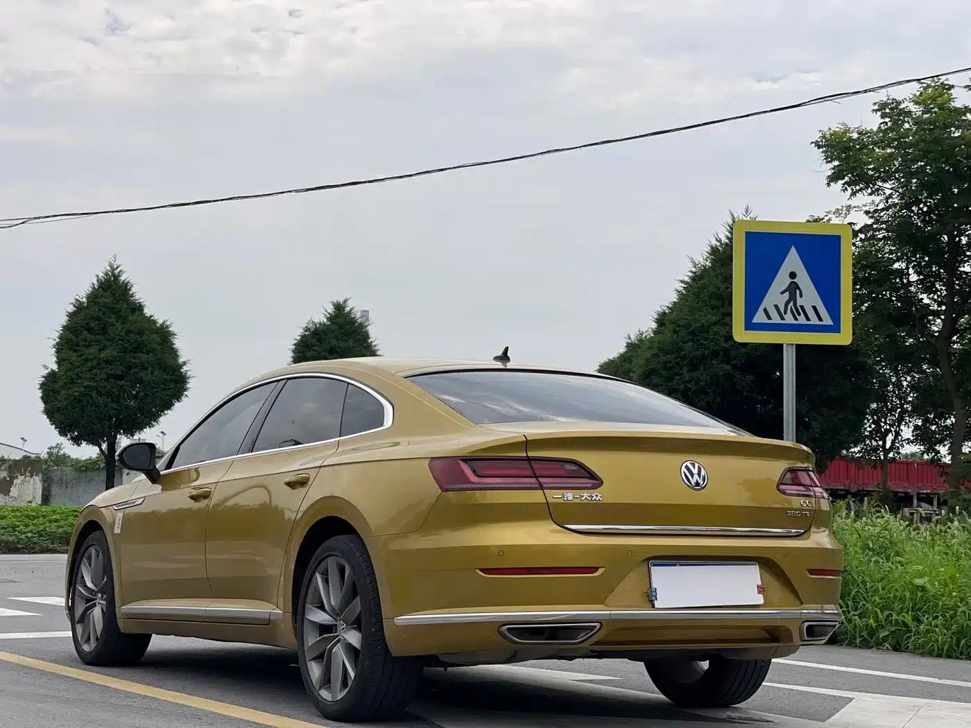 FAW-Volkswagen CC 2019 380TSI Yao Yan Edition (National V Emission Standard) — миниатюра 5
