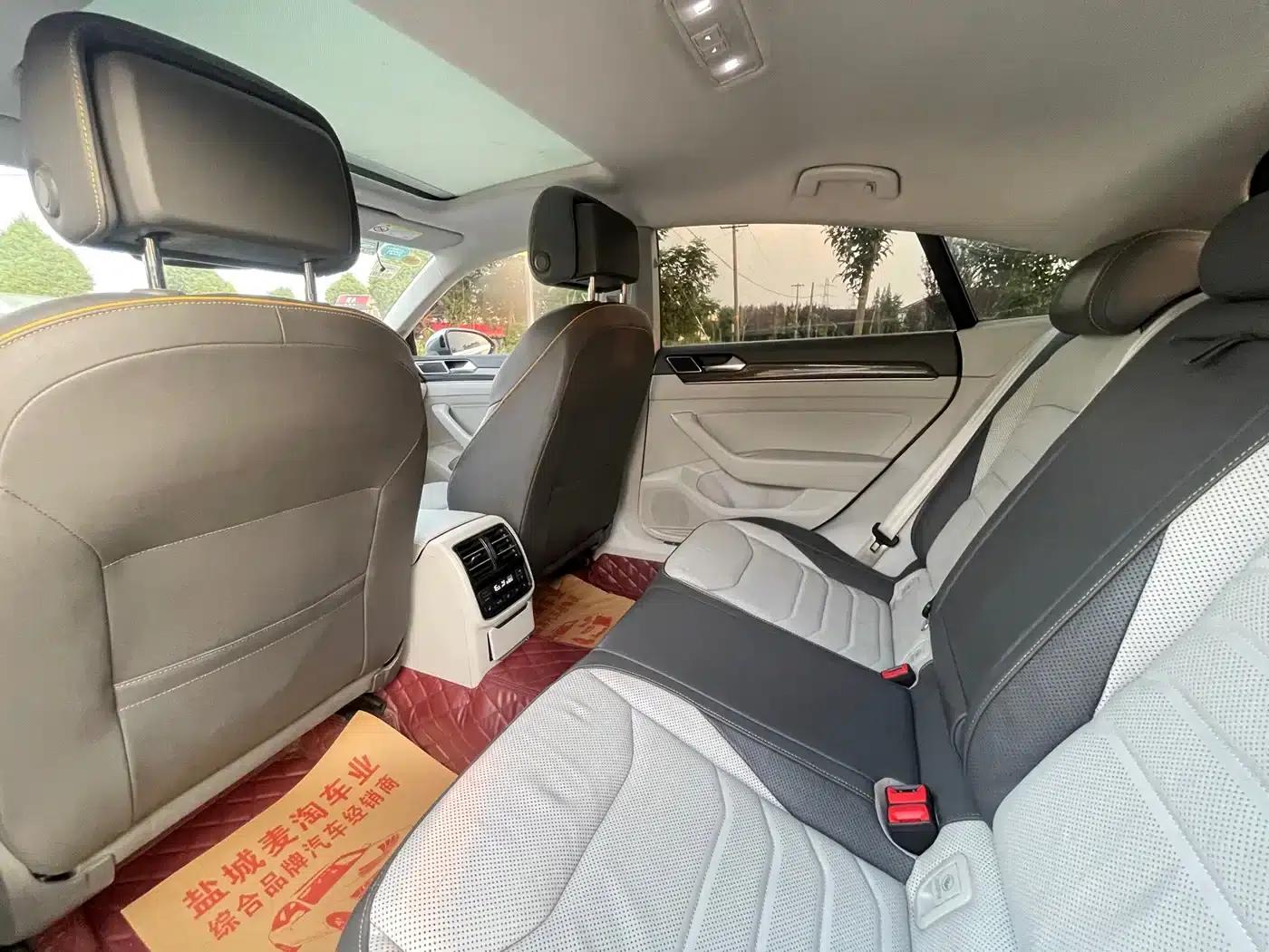 FAW-Volkswagen CC 2019 380TSI Yao Yan Edition (National V Emission Standard) — миниатюра 9