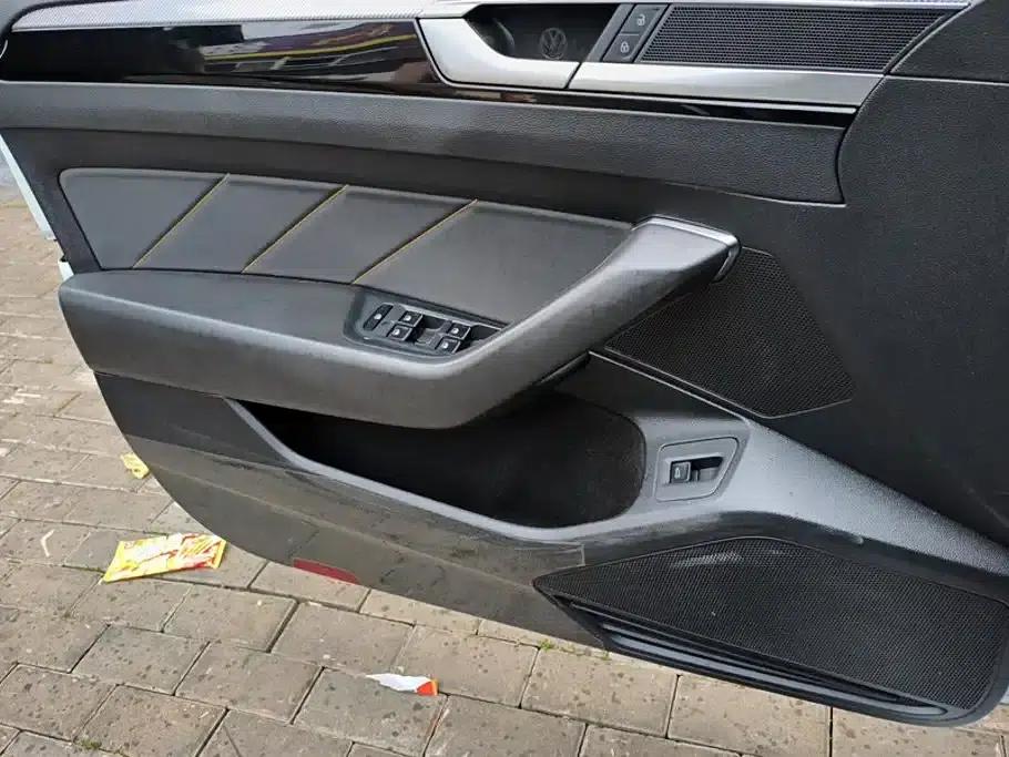 FAW-Volkswagen CC 2021 380TSI Striking Edition — миниатюра 7