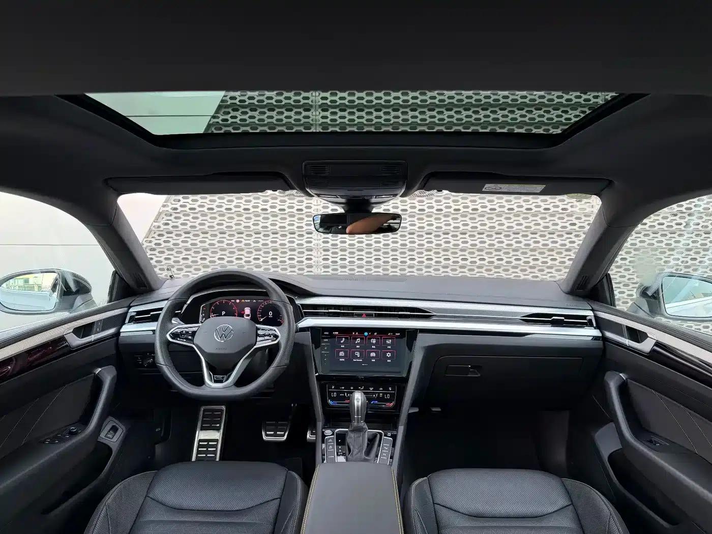 FAW-Volkswagen CC 2024 380TSI Striking Popular Edition — миниатюра 8