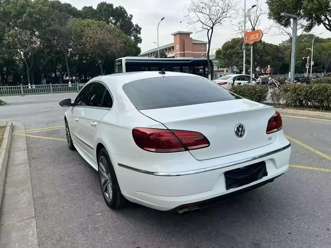 FAW-Volkswagen CC 2015 1.8TSI Luxury Edition — миниатюра 7