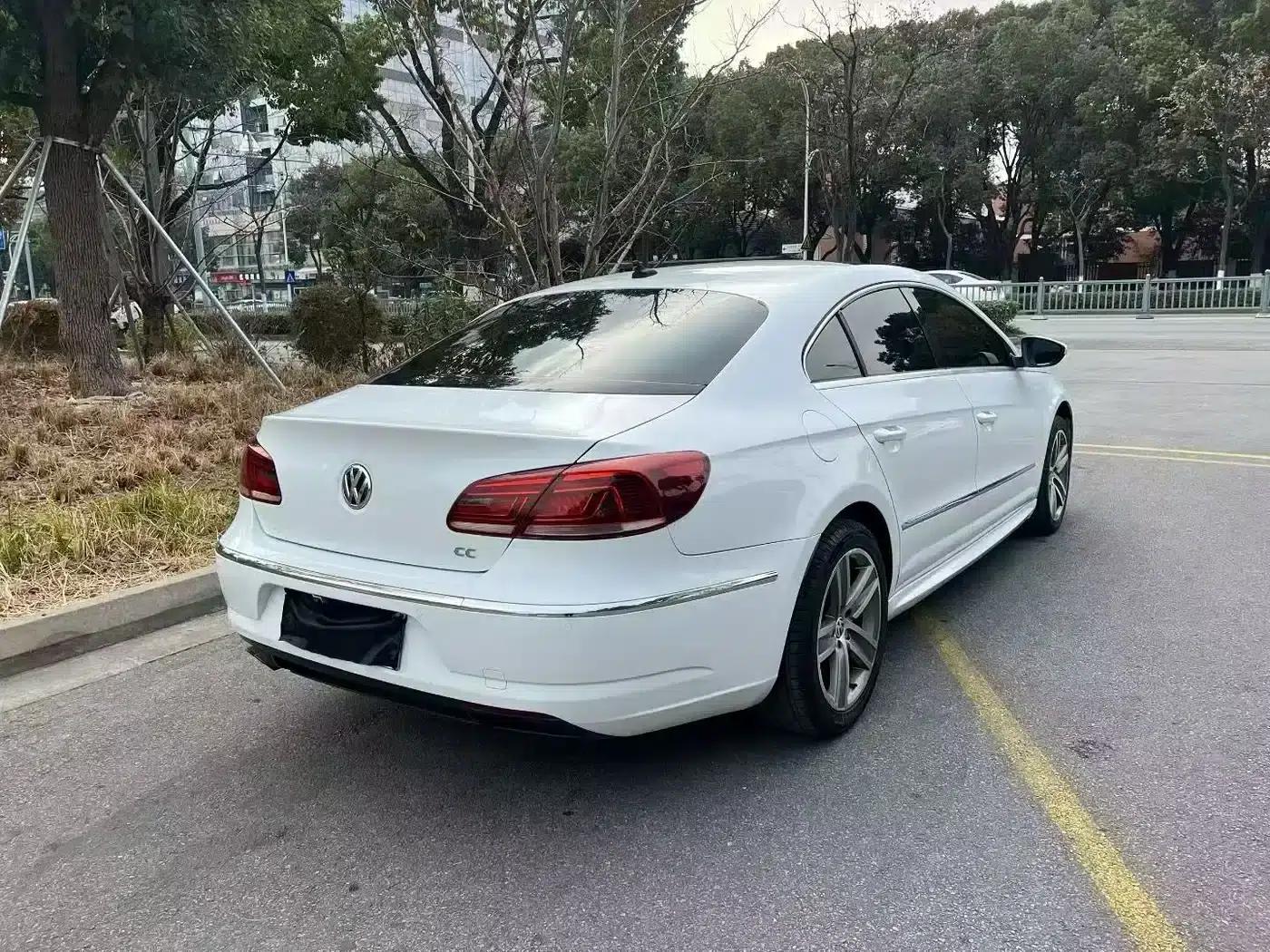 FAW-Volkswagen CC 2015 1.8TSI Luxury Edition — миниатюра 9