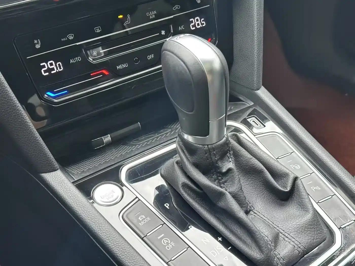 FAW-Volkswagen CC 2021 380TSI Brilliant Edition — миниатюра 7
