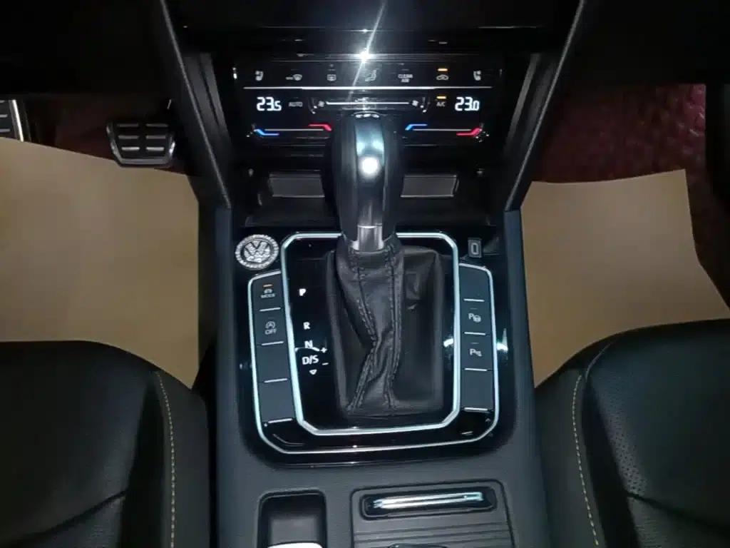 FAW-Volkswagen CC 2021 380TSI Striking Edition — миниатюра 14