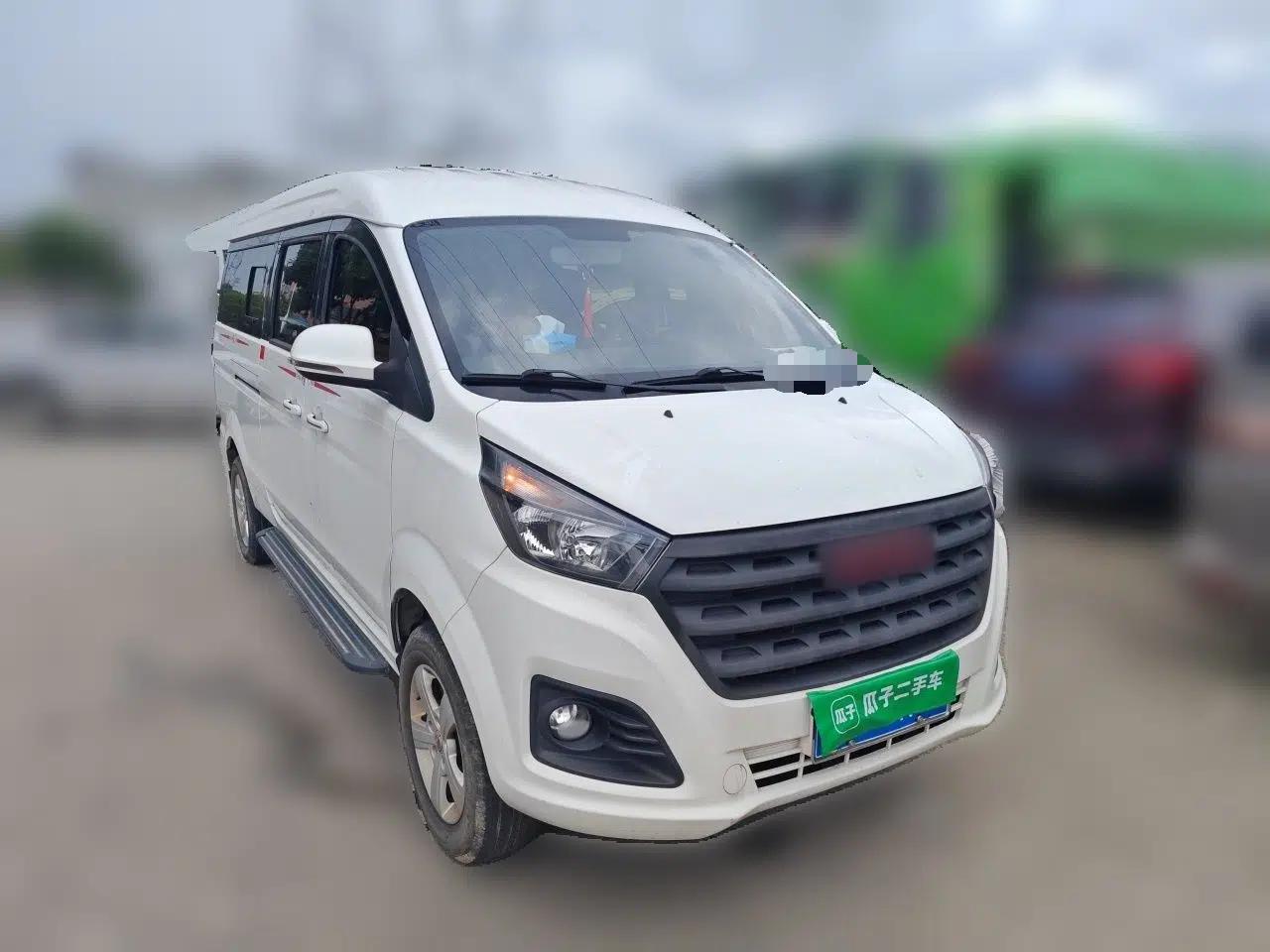 Jinbei Gold Hiace 2021 2.0L Passenger Van Travel Lion 7-Seater — миниатюра 3