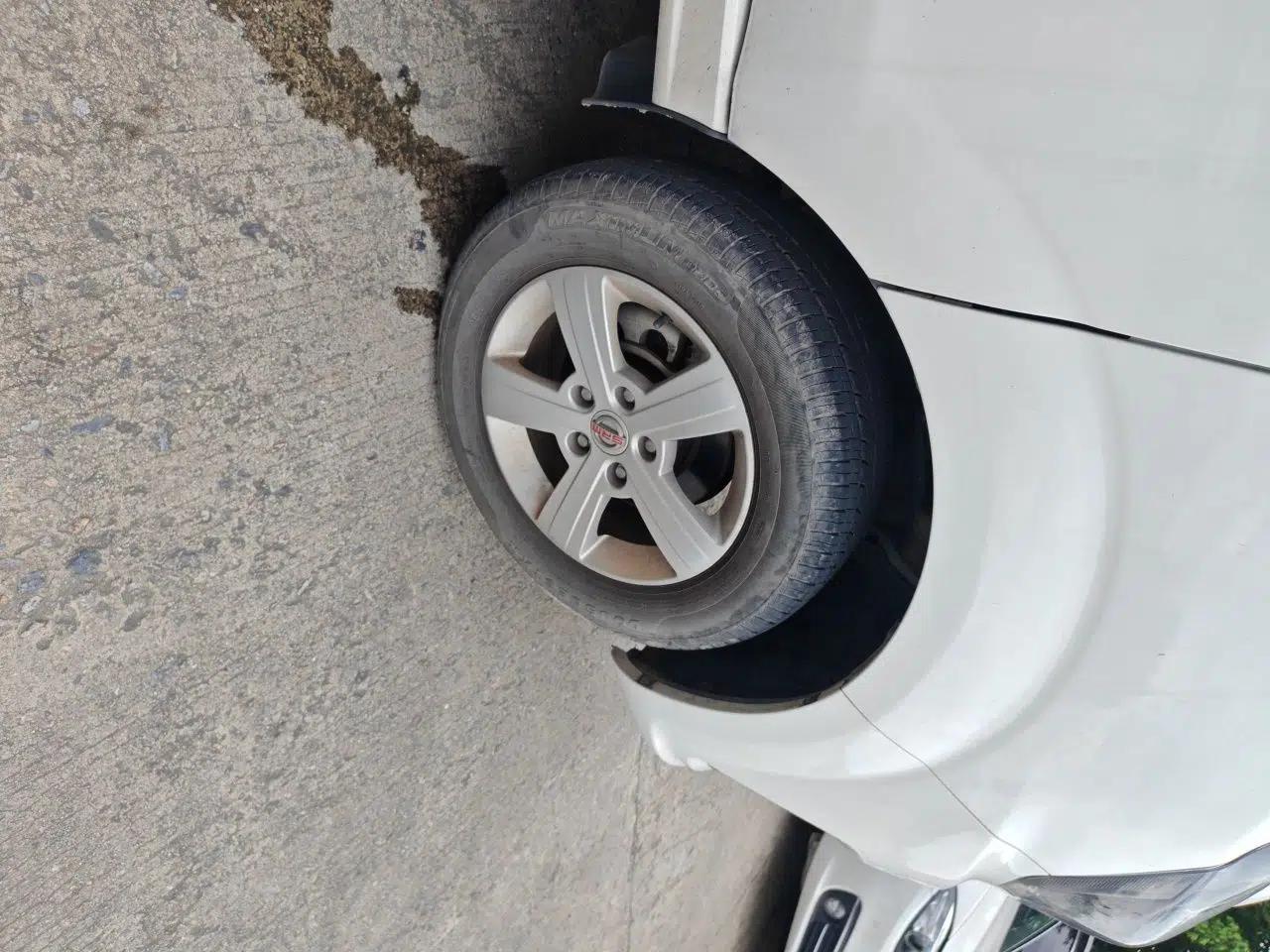 Jinbei Gold Hiace 2021 2.0L Passenger Van Travel Lion 7-Seater — миниатюра 8