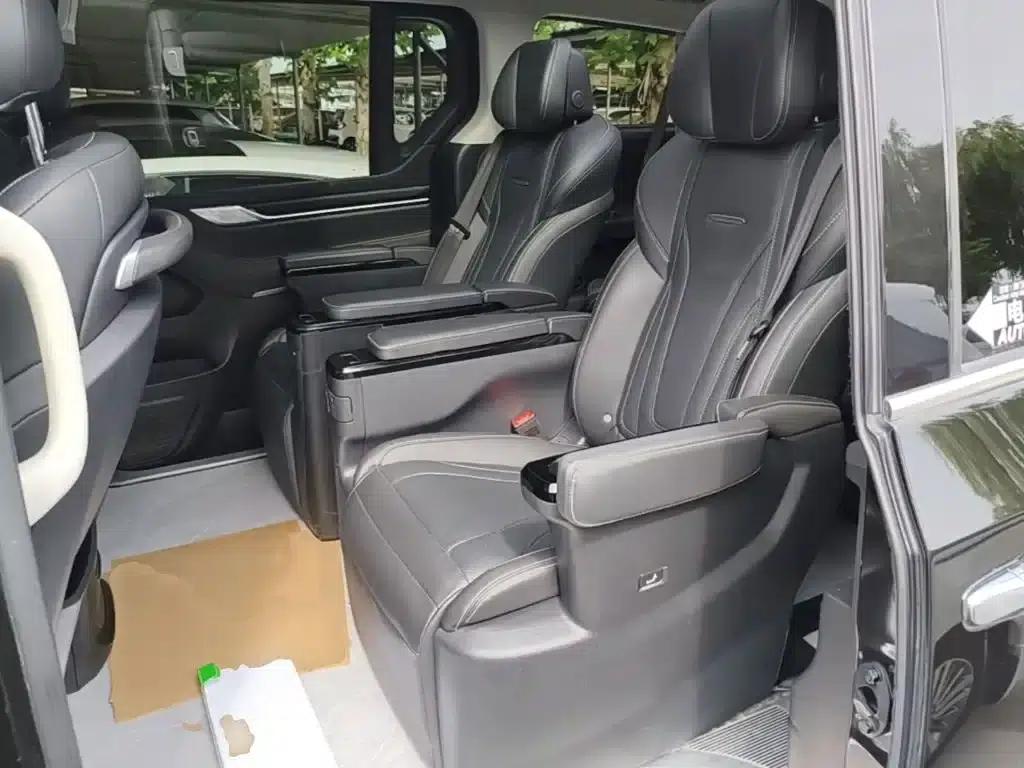 Maxus G20 2021 PLUS 2.0T Gasoline Automatic Flagship Edition — миниатюра 17