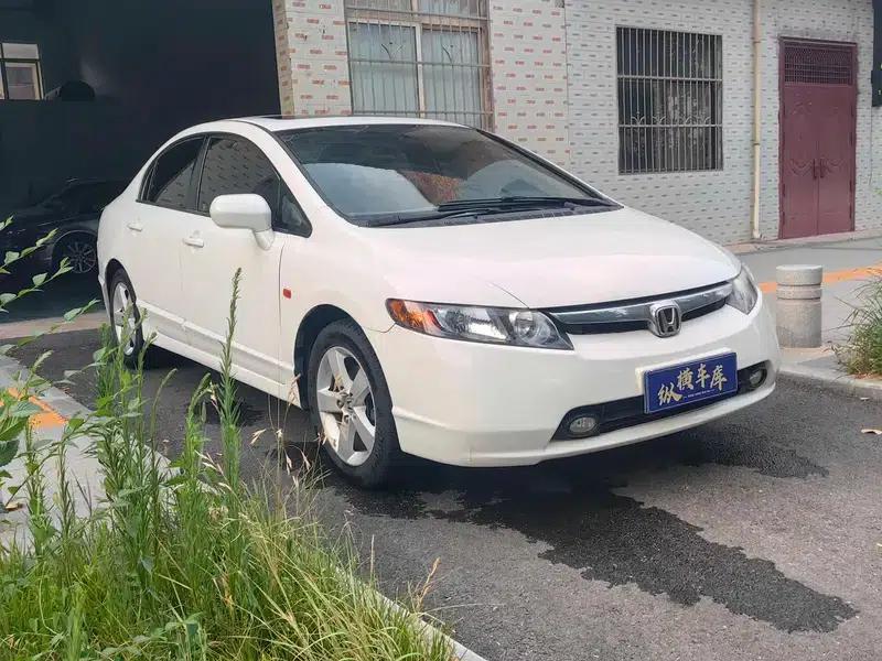 2008 Civic 1.8L Manual Commemorative Luxury Edition — миниатюра 3