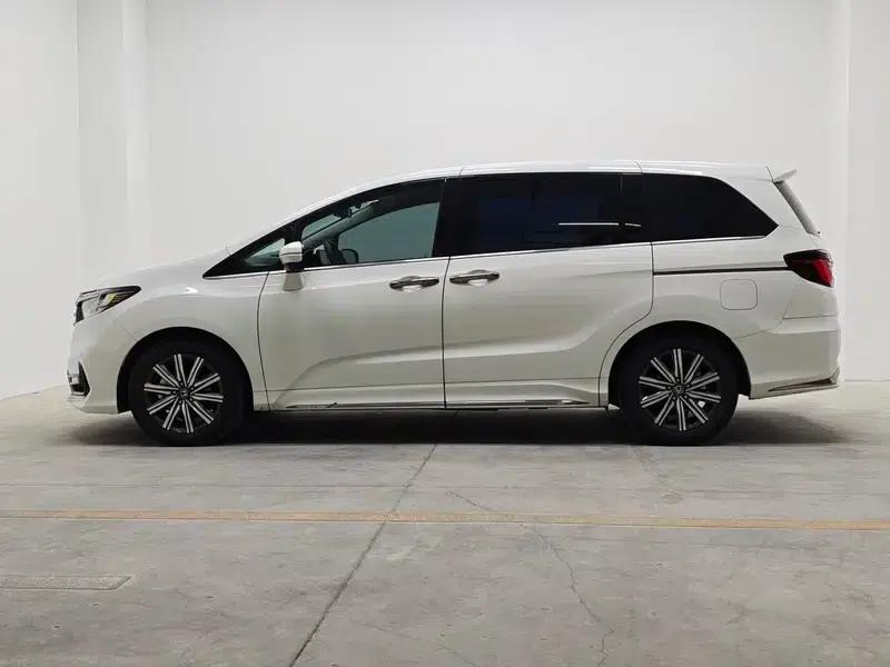Odyssey 2024 2.0L e:HEV Elite Enjoy Edition — миниатюра 4