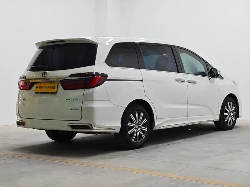 Odyssey 2024 2.0L e:HEV Elite Enjoy Edition — миниатюра 7