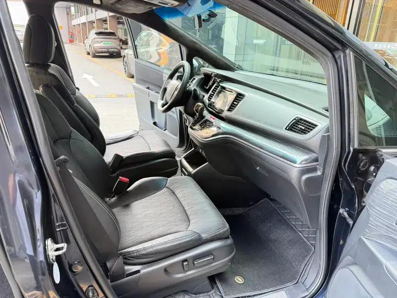 2015 Odyssey Facelift 2.4L Smart Edition — миниатюра 7