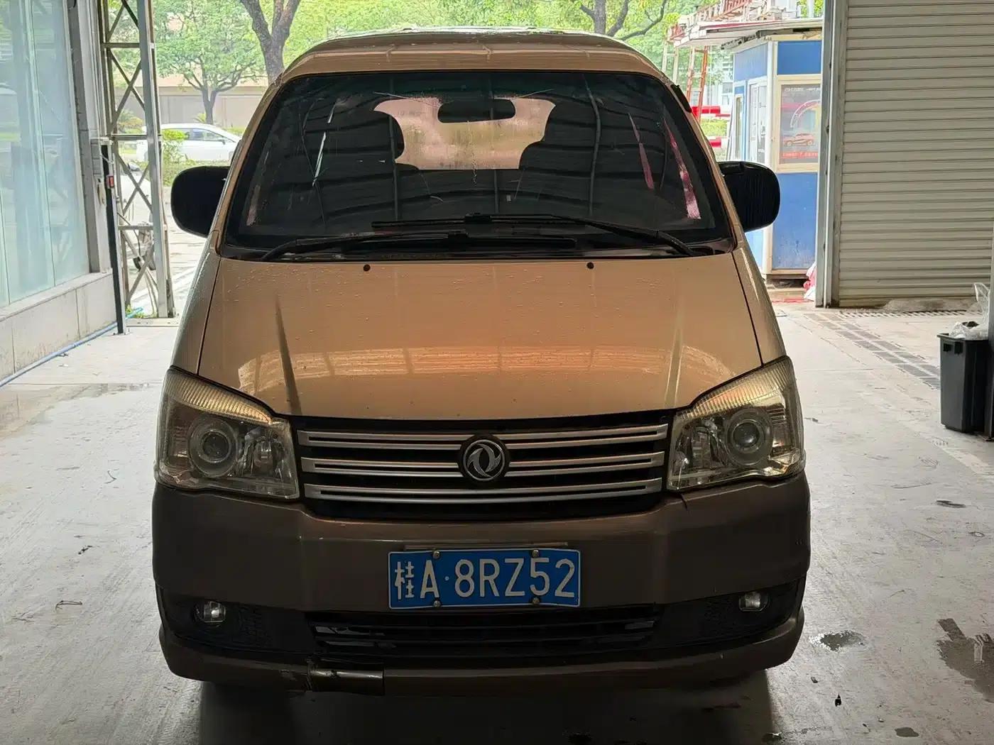 Lingzhi 2018 M3L 1.6L 7-seater Comfort Model — миниатюра 2