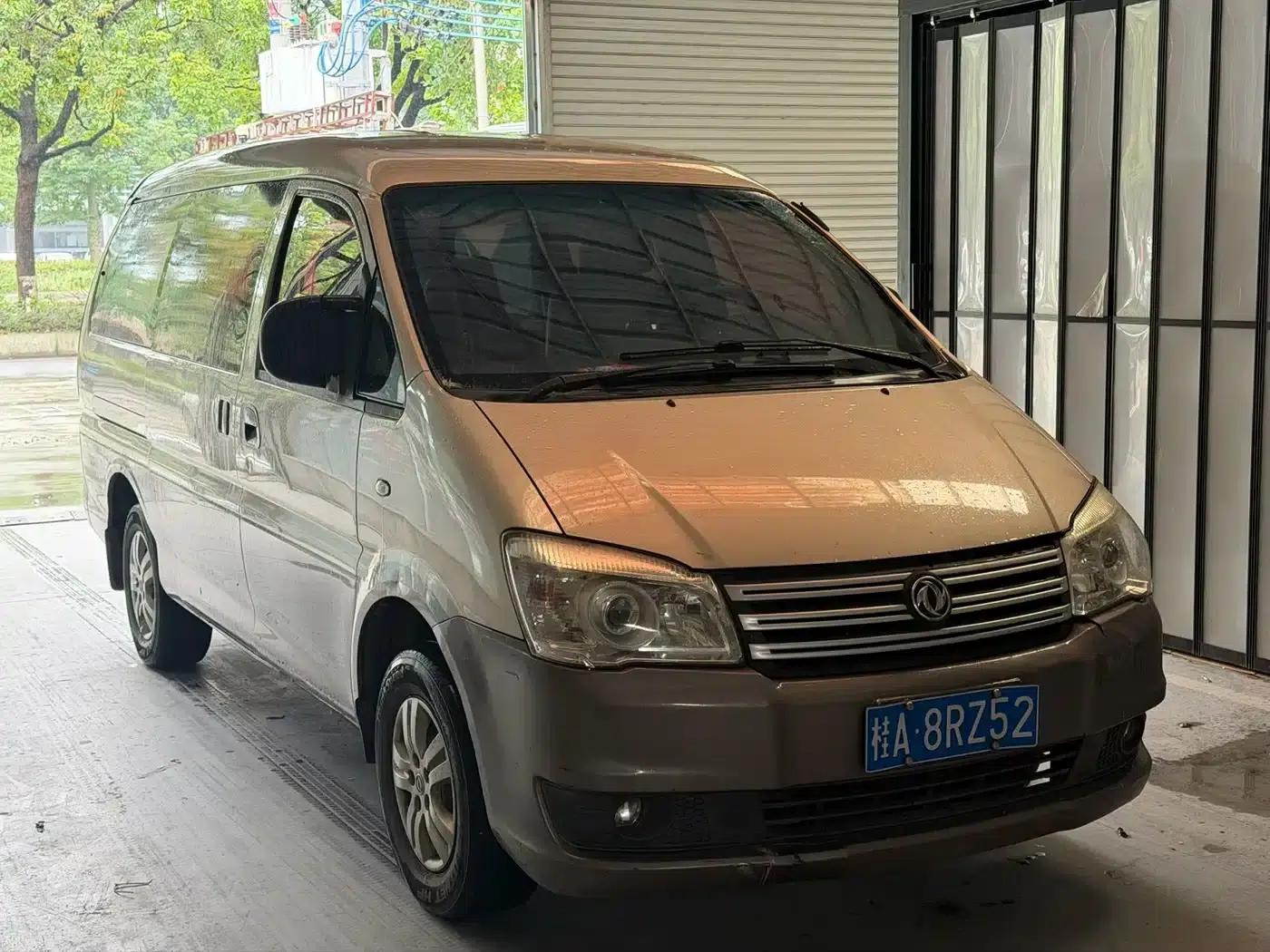 Lingzhi 2018 M3L 1.6L 7-seater Comfort Model — миниатюра 3