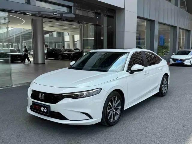 Stylish 2023 240TURBO CVT Deluxe Edition