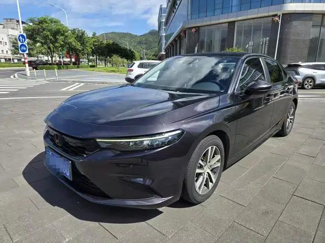 Stylish 2023 240TURBO CVT Tech Edition