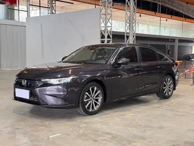 Stylish 2023 240TURBO CVT Deluxe Edition