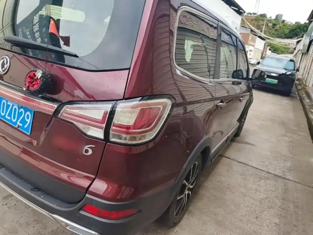Fengxing SX6 2016 2.0L Manual Deluxe Edition — миниатюра 8