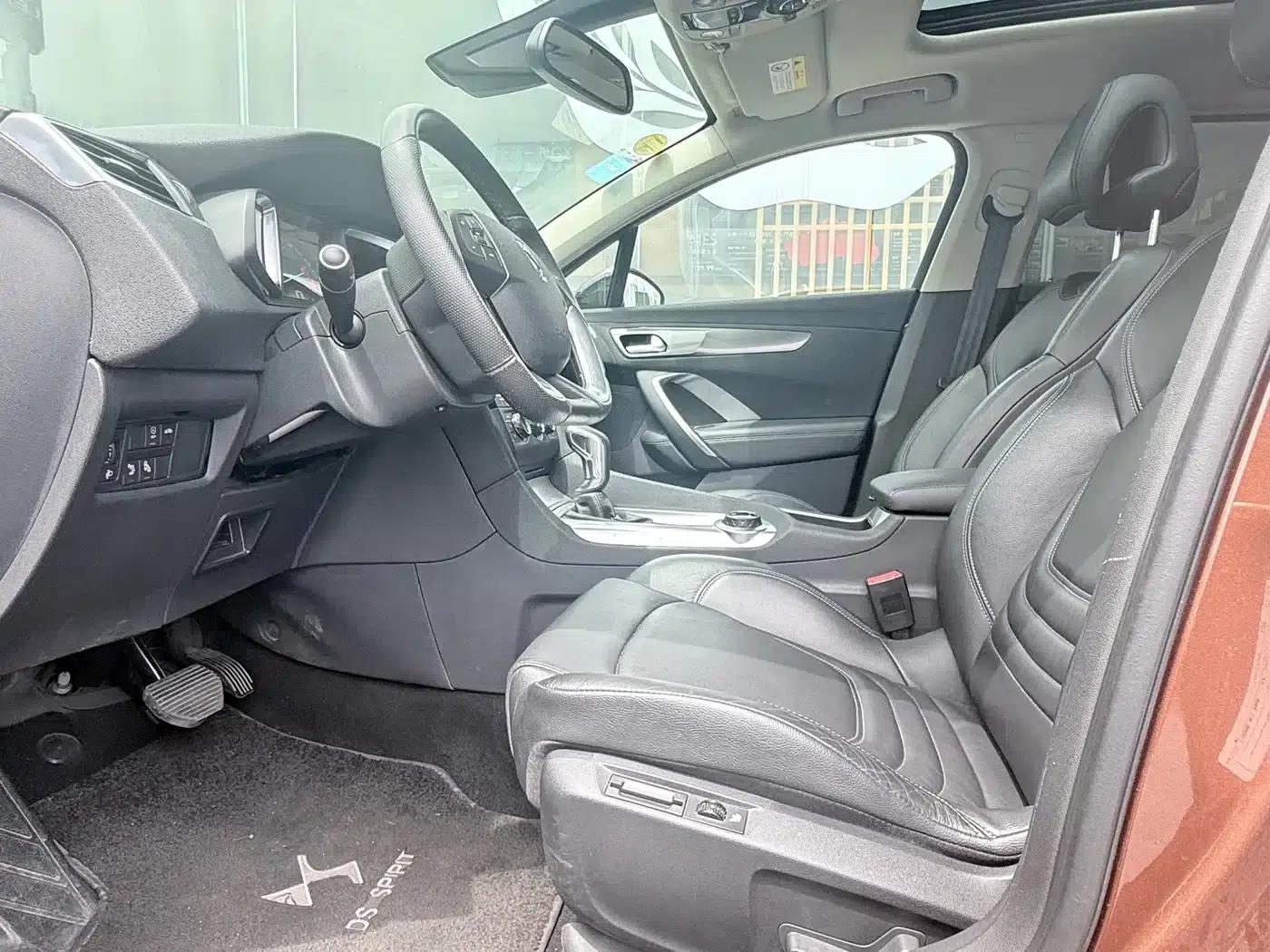 DS 6 2014 1.6T Luxury Edition THP160 — миниатюра 6