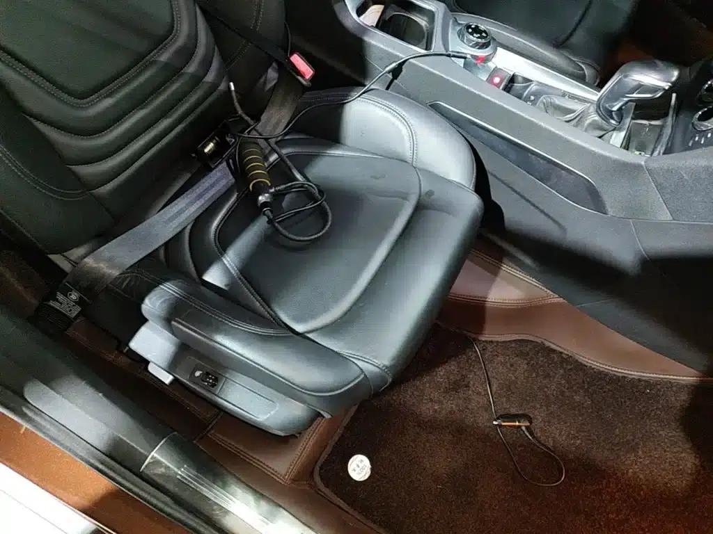 DS 6 2014 1.6T Luxury Edition THP160 — миниатюра 25