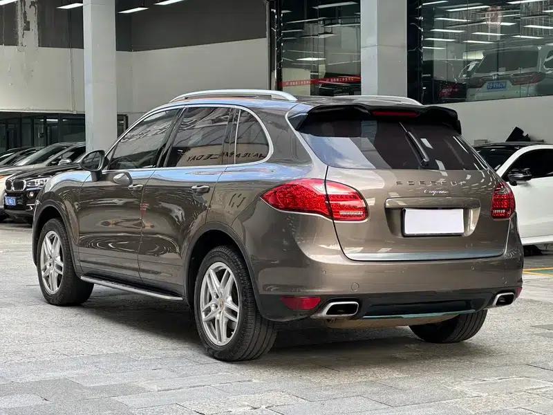 Cayenne 2011 Cayenne 3.0T — миниатюра 5