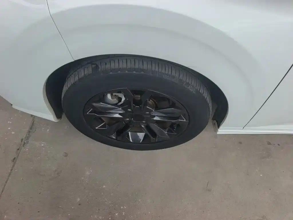 2023 Aeolus Yixuan Mach Edition 1.5L Automatic Wind Chaser — миниатюра 23