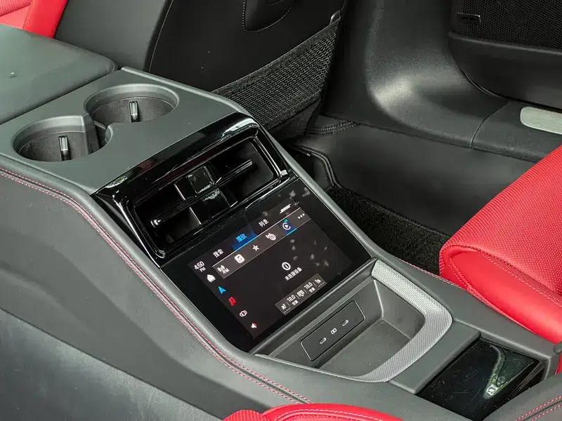 2024 Panamera 4 Executive Long Wheelbase 2.9T — миниатюра 11