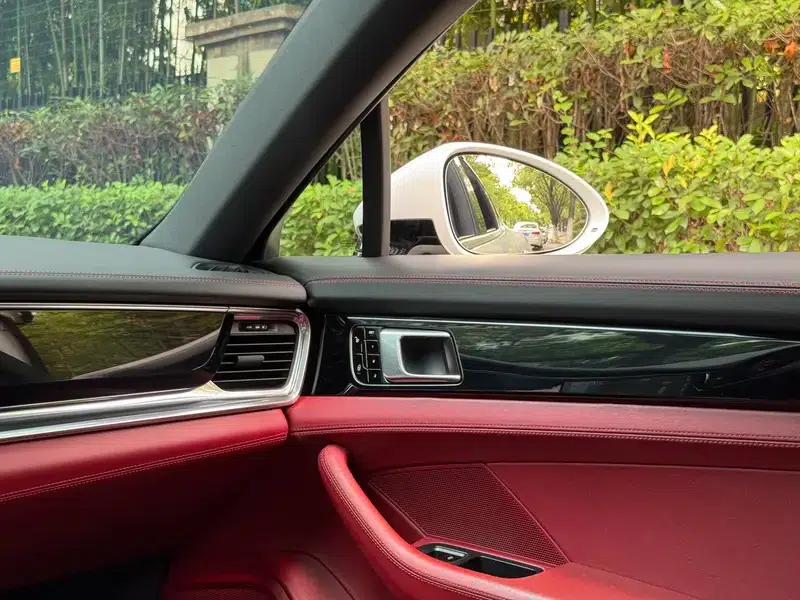 2017 Panamera 3.0T — миниатюра 6