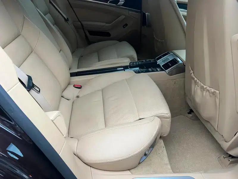 Panamera 2013 Panamera 4 Platinum Edition 3.6L — миниатюра 11